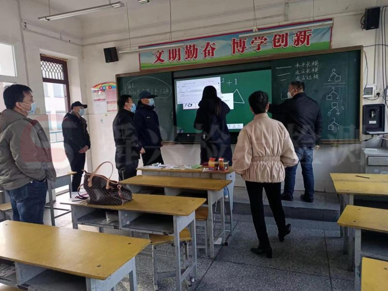 洛阳市孟津区-班班通教学设备验收1